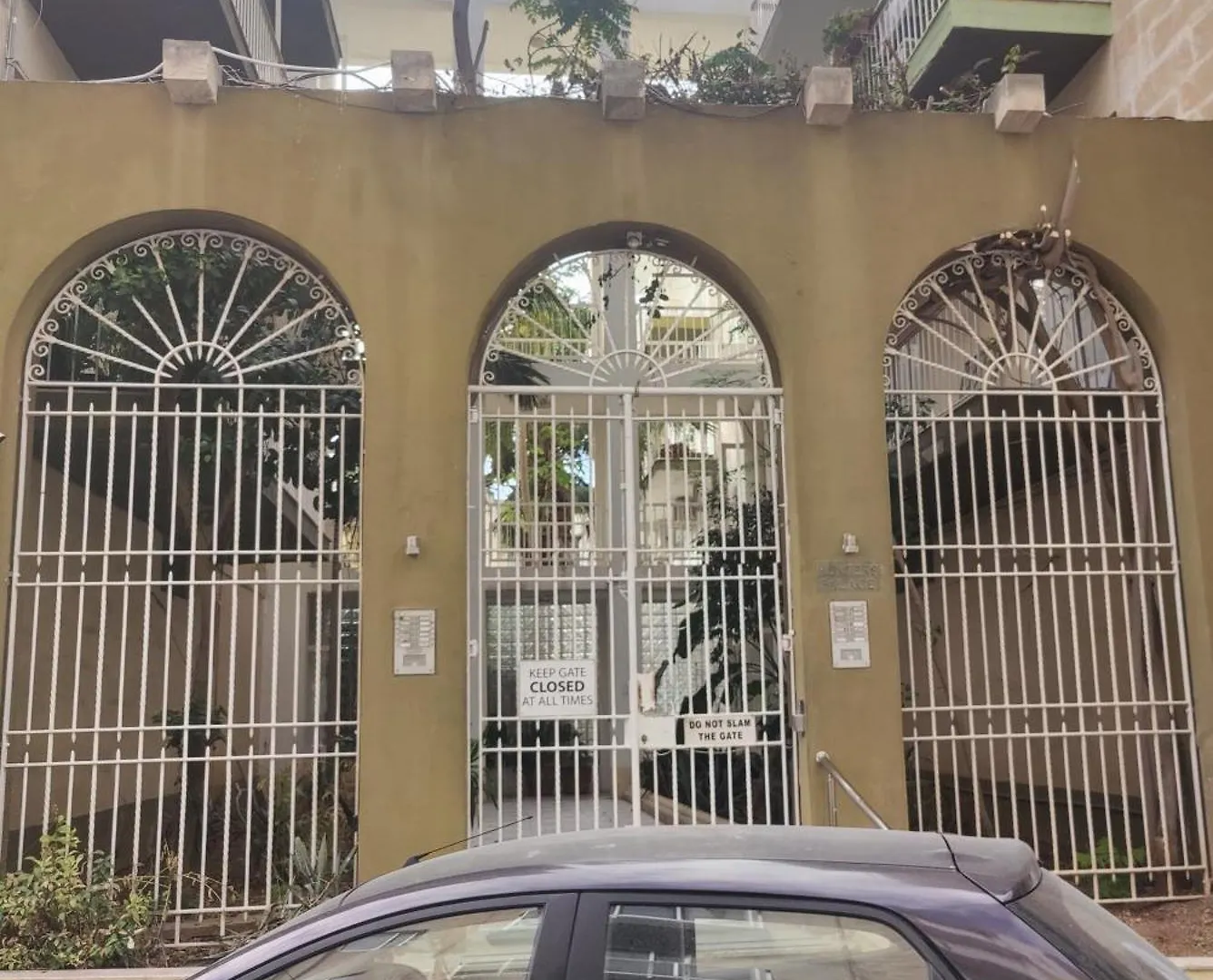 Stunning Central Sliema Apartment With Garden 0*,