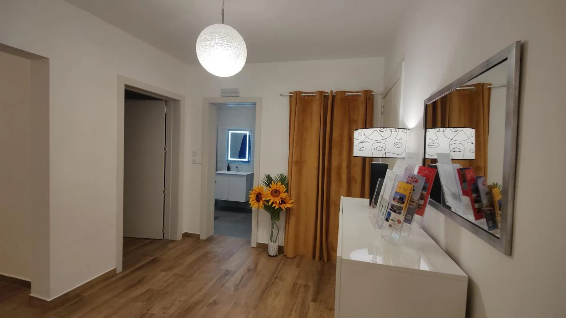 Stunning Central Sliema Apartment With Garden
